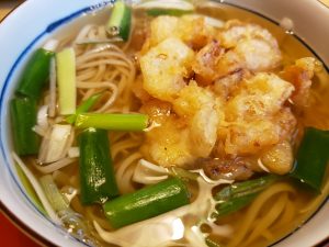 地蔵そばの貝柱かき揚げ蕎麦