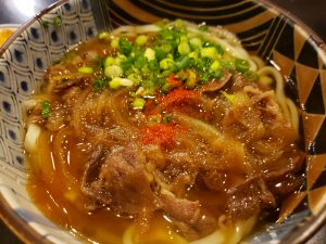 一休うどんの肉うどん