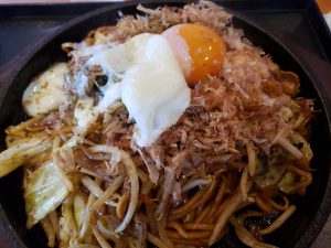 久しぶりに博多屋で鉄板焼きそば