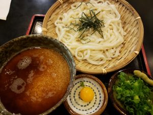 一休の山かけ冷やしうどん