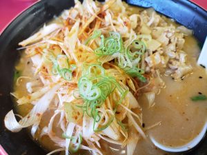 千成ラーメンでネギ肉ラーメン