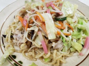 篠栗うどんで、皿うどん正油味
