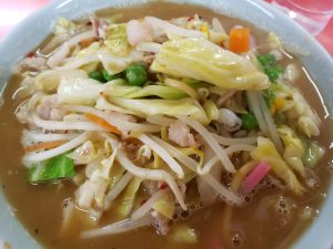 一楽ラーメン粕屋店で味噌チャンポン