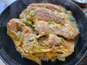 薮でカツ丼、お初です