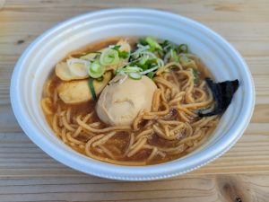 新飯塚駅東のイベントスペースで筑豊味噌ラーメン