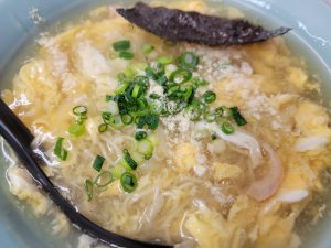 綏芬河で太楼麺だよ😅卵餡掛けで体ポカポカだよ