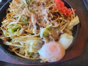 博多屋の鉄板焼きそば