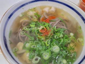 三勝でかしわ蕎麦