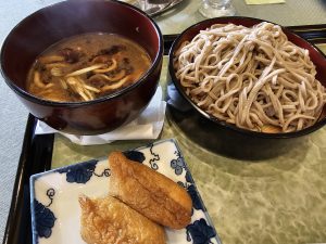麻生ゴルフ倶楽部の飯塚JC コンペで鴨せいろ蕎麦です🎵